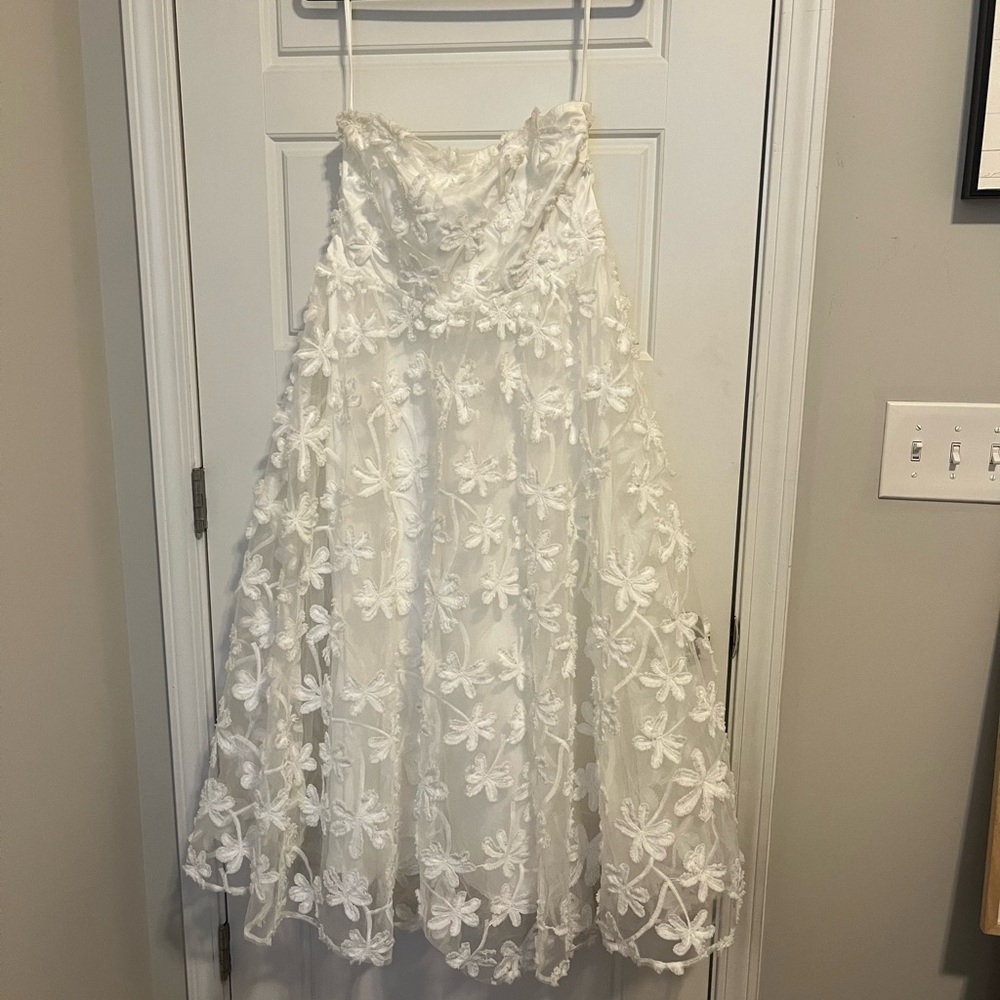 Petal & Pup White Sleeveless A-Line Midi Dress